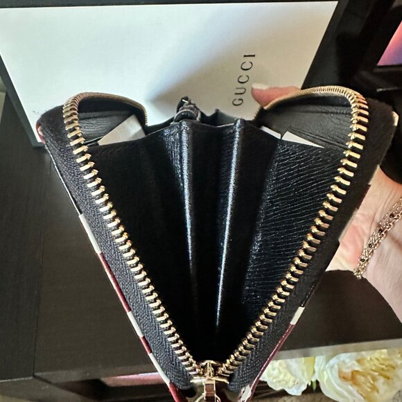 Gucci Tan Leather Betty Shanghai Zip Around Wallet - EUC - Picture 7 of 9